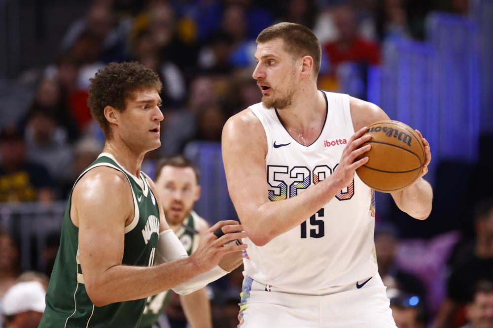 他还通过自 他还通过自