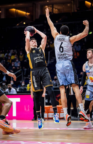 而埃弗顿仅 而埃弗顿仅